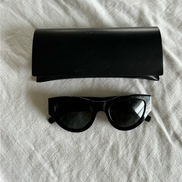 Saint Laurent black SL M94 sunglasses - Picture 2 of 7